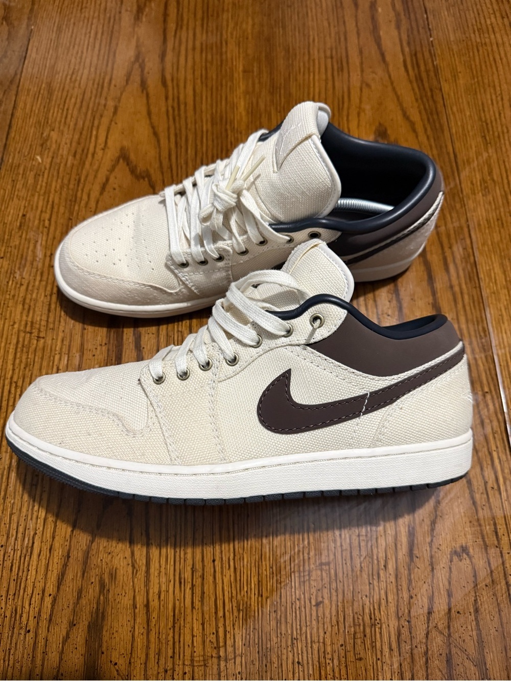Mens Jordan 1 low Ivory Baroque brown iB8050-110 No Box